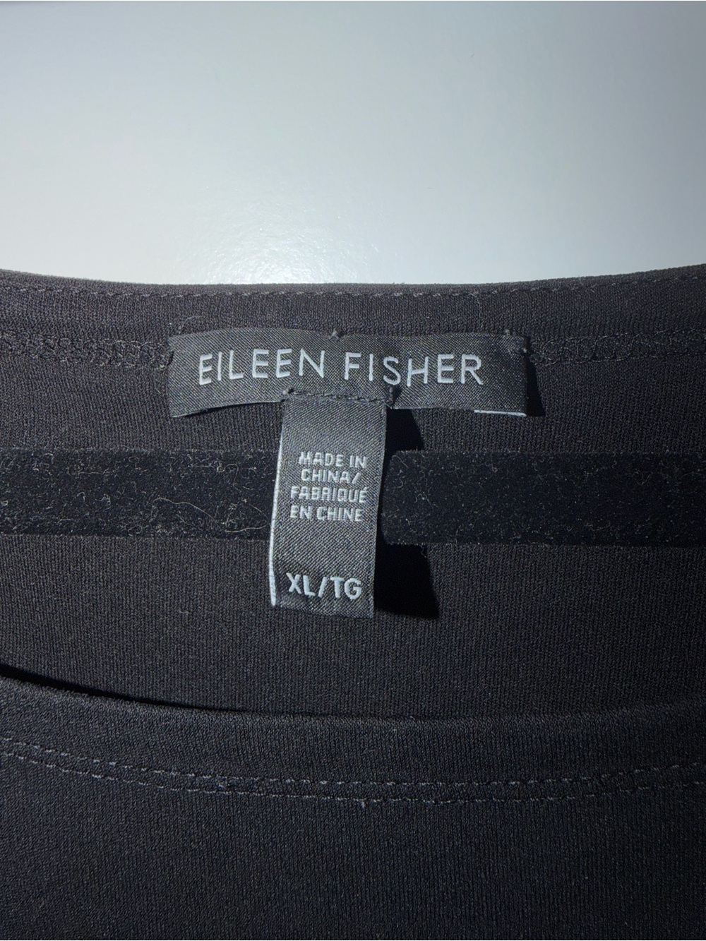 Eileen Fisher Black Silk Sleeveless Top - Picture 5 of 8